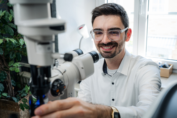 Amon - Ihr Optometrist in Oberfranken. Spezialist für Kinderoptometrie und Myopiemanagement